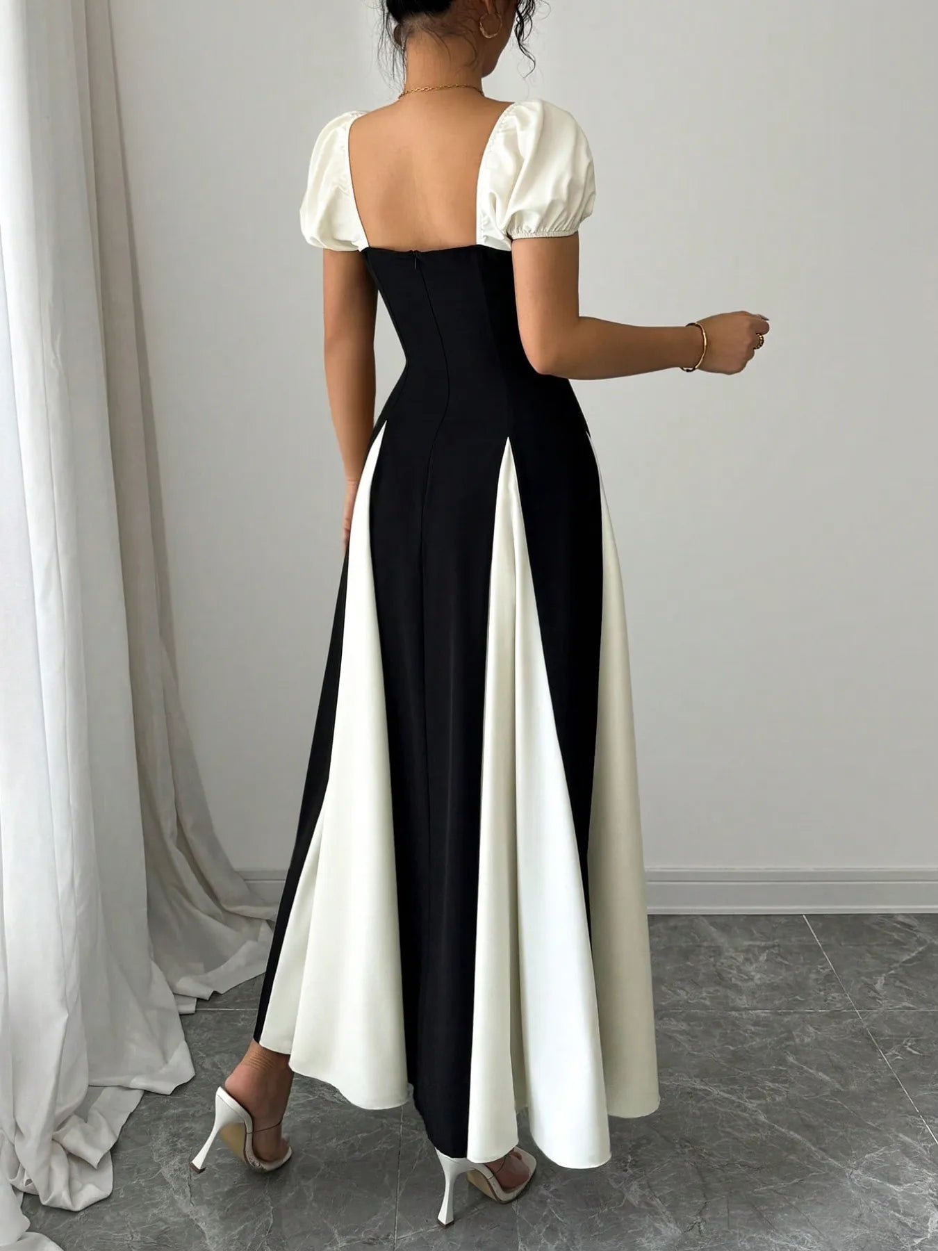 Black & White contrast puff sleeve midi dress A-line